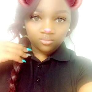 Meet your Posher, Quiana